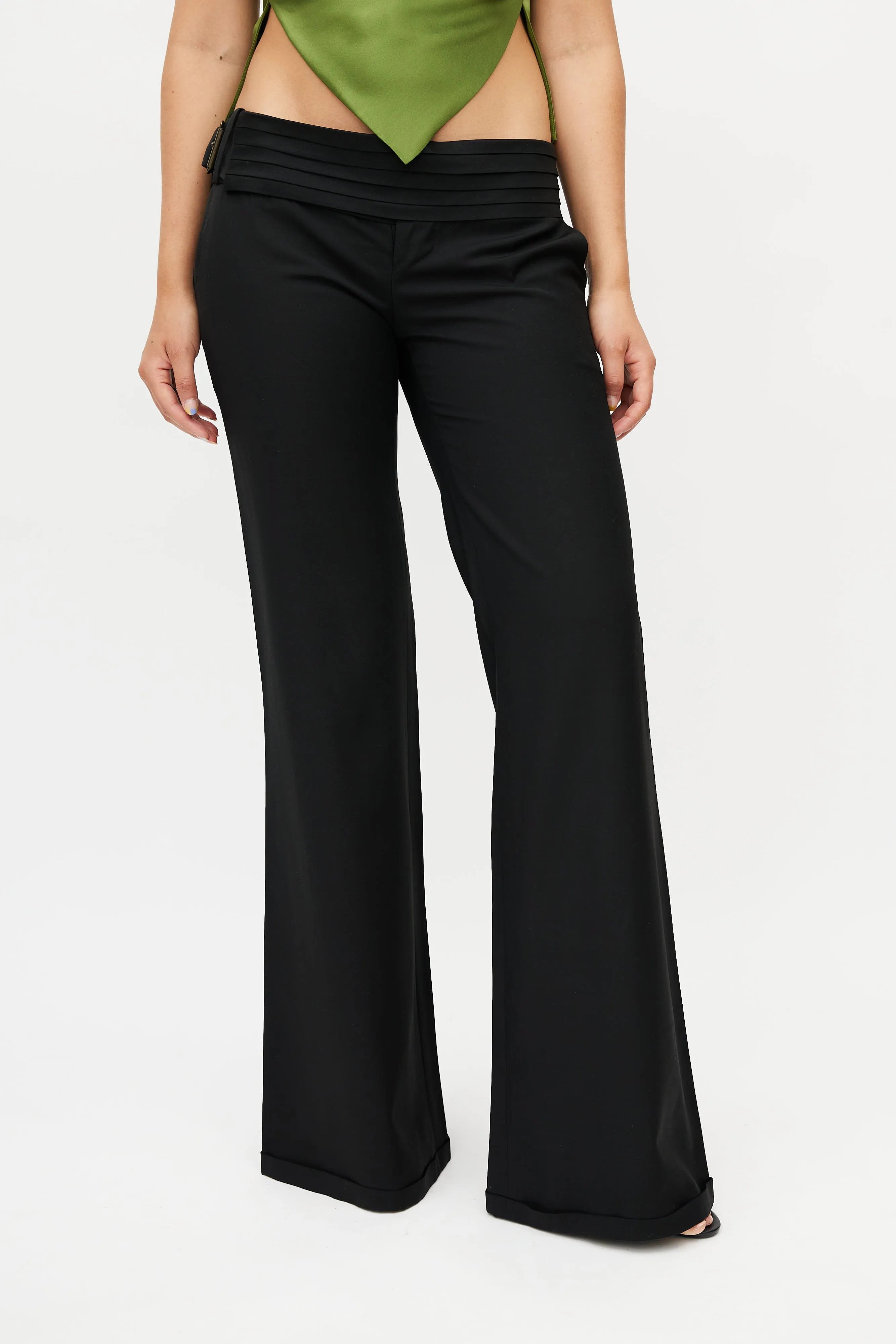 Black Pleated Low Rise Trouser