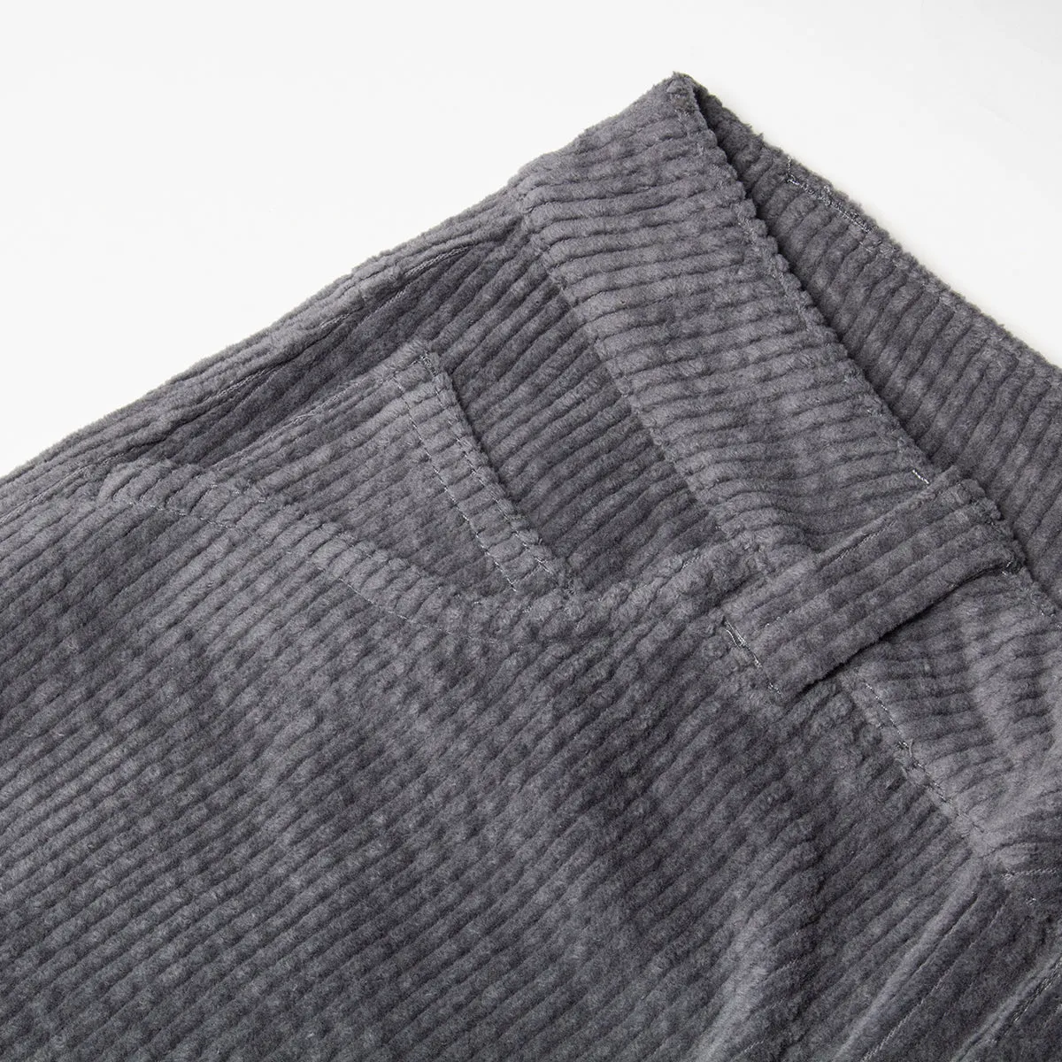 Relaxed Cargo Cord Pant